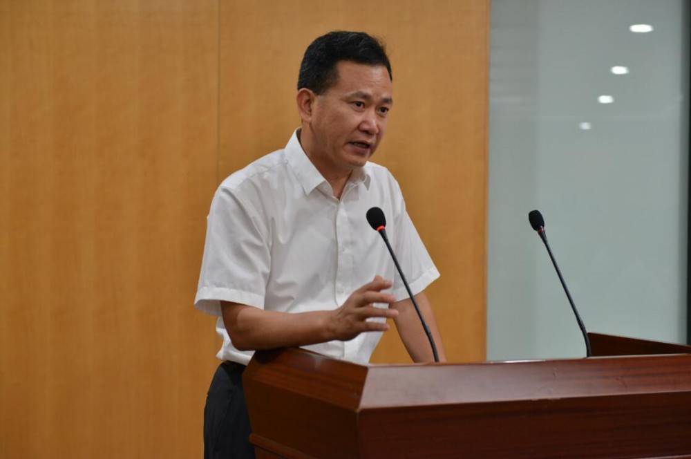 图2 辰山领导人讲话