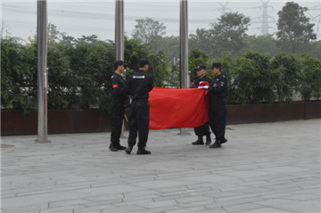图1 升旗仪式1